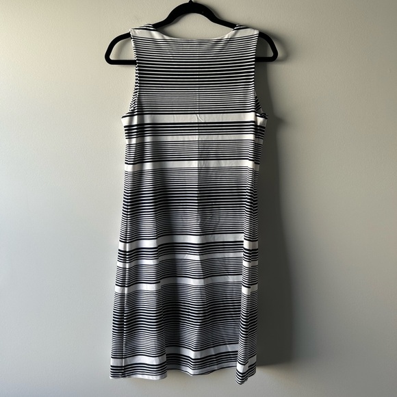 Jude Connally navy blue and white striped sleeveless dress - Picture 3 of 3